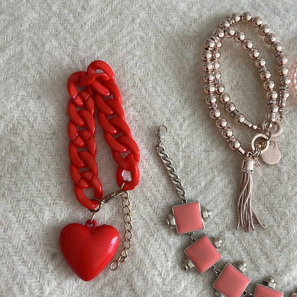 Jewelry bundle - Picture 2 of 16